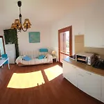Apartment Land Of Gavias Tetir