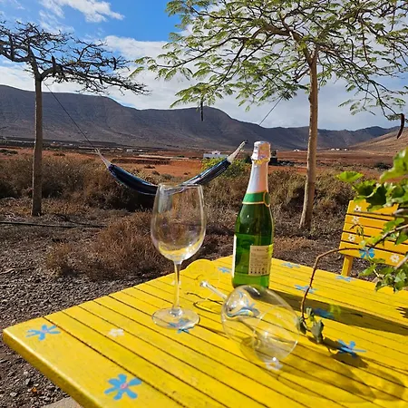 Land Of Gavias アパート Tetir